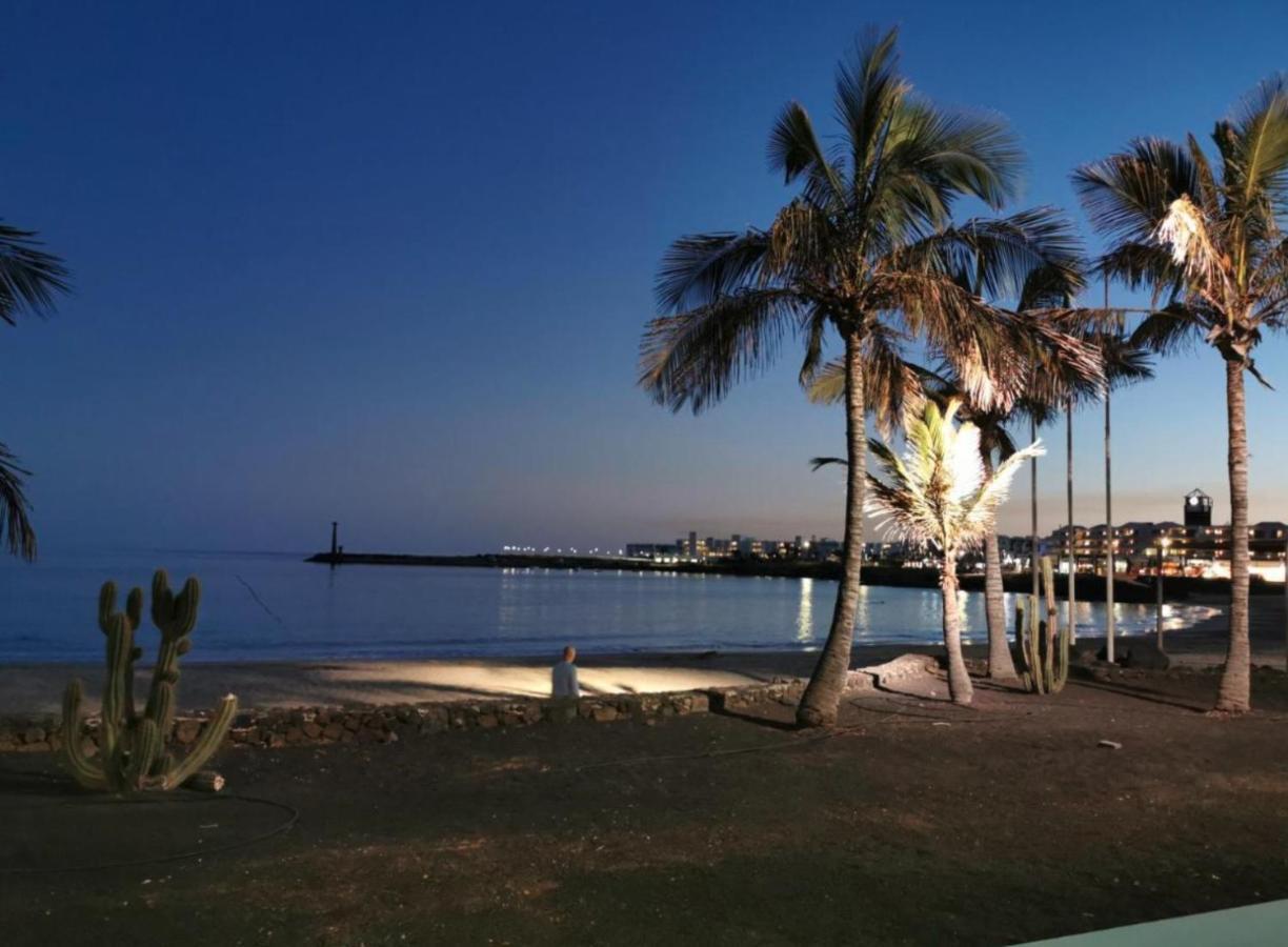 Al Sole Studios Residence Playa Roca Коста Тегисе Екстериор снимка
