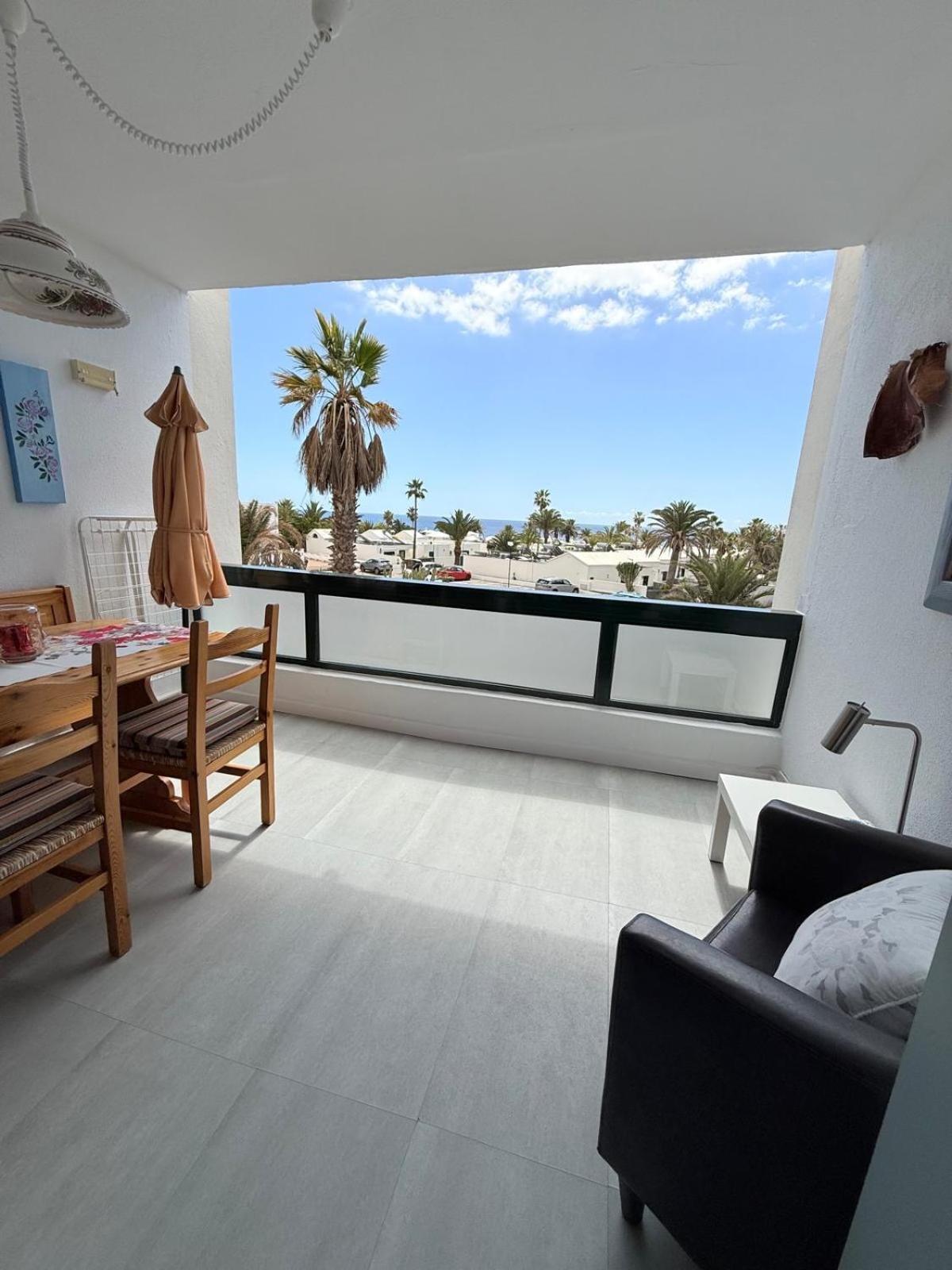 Al Sole Studios Residence Playa Roca Коста Тегисе Екстериор снимка